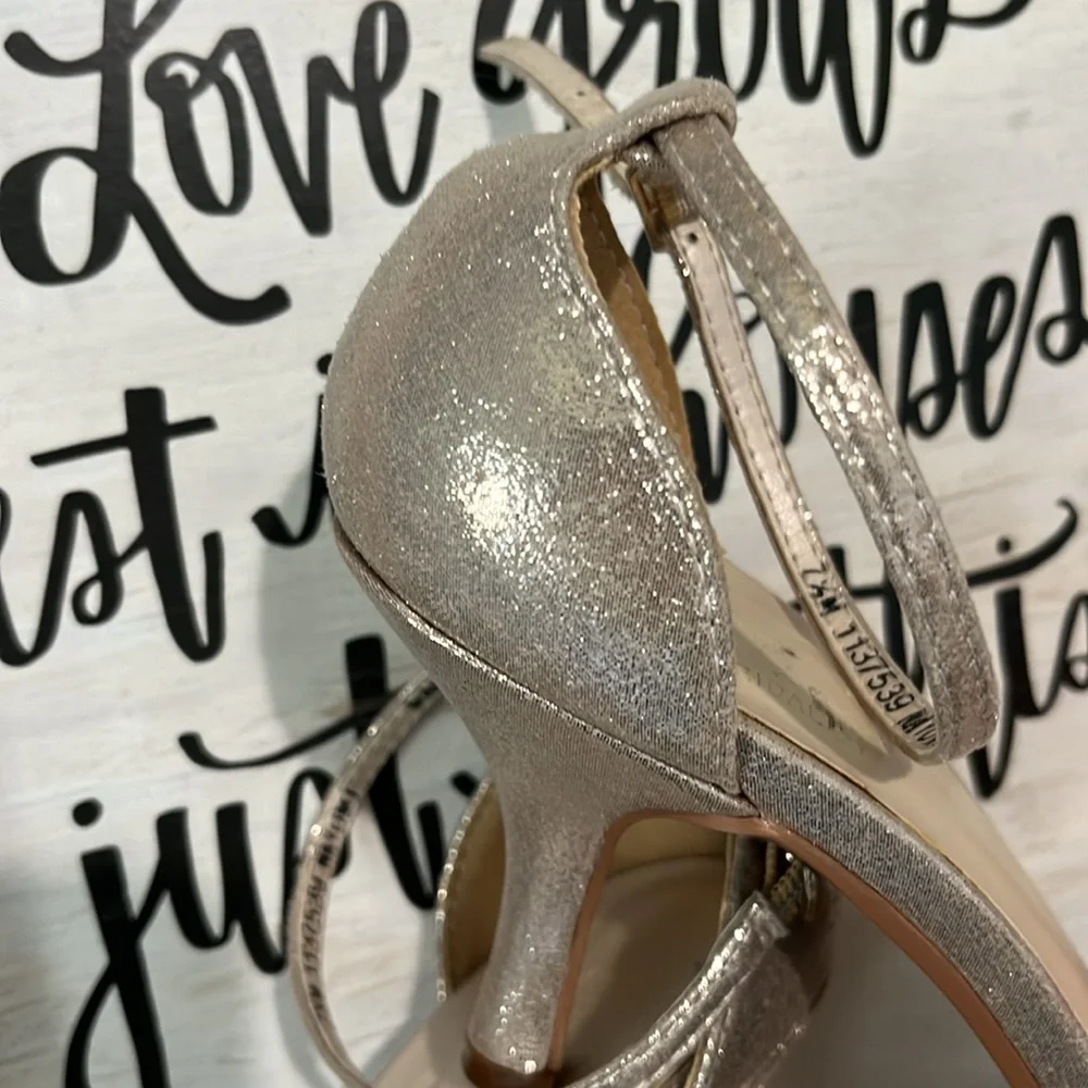 Davids Bridal Special Occasion Dressy Heel Shimmery Womens 7.5 Wedding Holiday
